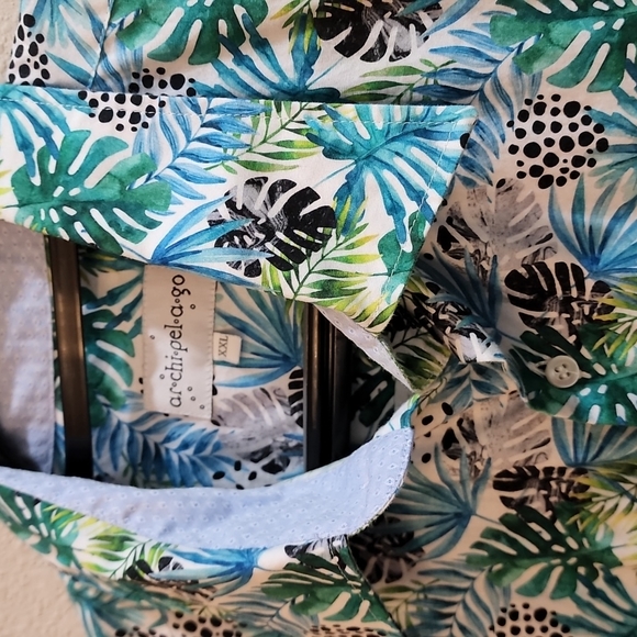 NWOT Men's Dress Shirt - Picture 4 of 9